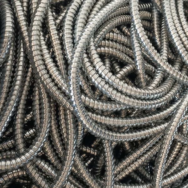 Geometal - Polyester Elektrik Panoları, Bahçe ve Aydınlatma Direkleri, Çelik Spiraller,Boru Profil, Sac İşleme, Yüzey İşleme İşlemleri, Boru profil burma, muflama,Çelik ve PVC İzoleli Spiral Boru